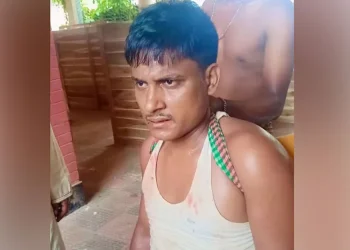 মাদকাসক্ত ছেলের বিরুদ্ধে অভিযোগ দিয়েছিলেন মা–বাবা, জেল থেকে বের হয়ে বাবাকে খুন