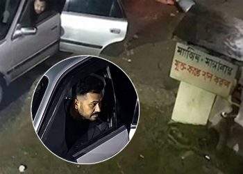 প্রাইভেট কারে এসে মাদ্রাসার দানবাক্স লুট