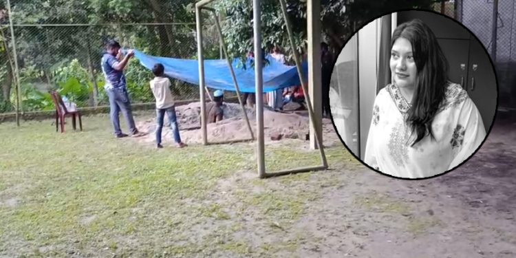 নানি বাড়ির আঙিনায় কারিনা কায়সারের দাফন সম্পন্ন