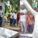 সম্পত্তি নিয়ে ৪ স্ত্রীর সন্তানদের দ্বন্দ্বে আটকে ছিল বাবার দাফন