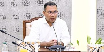 পদ্মার মতো তিস্তা ব্যারেজেও পানি ধরে রাখার ব্যবস্থা গ্রহণের নির্দেশ প্রধানমন্ত্রীর