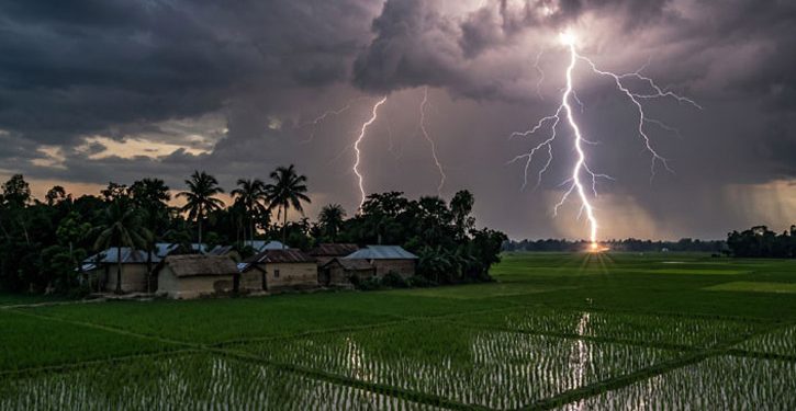 সিলেটে বজ্রপাতে ২ জনের মৃত্যু