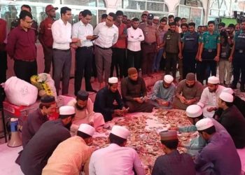 প্রকাশ্যে খোলা হলো শাহজালালের মাজারের দানবাক্স, চলছে গণনা