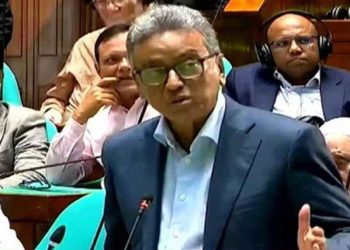 মুদি দোকান ও বিউটি পার্লারসহ যেসব খাত আসছে ভ্যাটের আওতায়