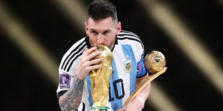 এবারও মেসির হাতেই বিশ্বকাপ!