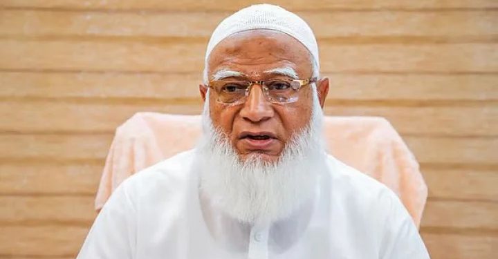দেশ যেখানে ছিল সেখানেই আছে, পরিবর্তন নেই: জামায়াত আমির