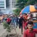 ঢাকায় আ.লীগের ঝটিকা মিছিল, ককটেল বিস্ফোরণ