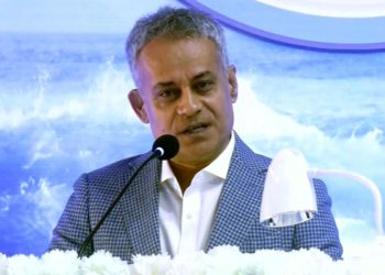বঙ্গোপসাগরে জ্বালানি আছে নিশ্চিত, উত্তোলনের সিদ্ধান্ত সরকারের