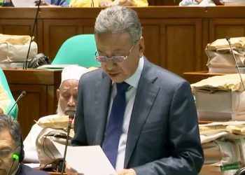 ২০২৬-২৭ অর্থবছরের বাজেট উপস্থাপন করছেন অর্থমন্ত্রী