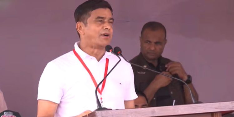 ‘আল্লাহর কী নেয়ামত, প্রধানমন্ত্রীর পদার্পণের পরে বৃষ্টি থেমে গেল’