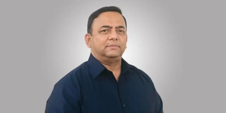 সাবেক আইজিপি বেনজীর আহমেদ দুবাইয়ে গ্রেপ্তার