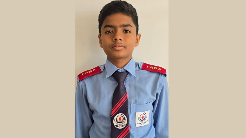 আইফোন চুরির অপবাদে স্কুলছাত্রকে পিটিয়ে হত্যা