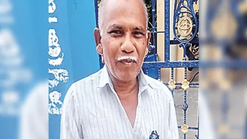 ৩৫ বছর পর বন্ধুকে খুঁজে ঋণ শোধ, ১ হাজার টাকার বদলে দিলেন ২৫ হাজার