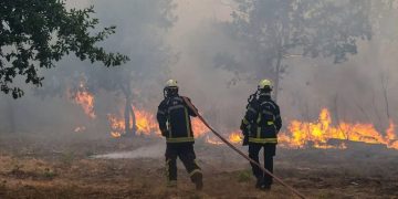 স্পেনে ভয়াবহ দাবানল, নিয়ন্ত্রণের বাইরে পরিস্থিতি