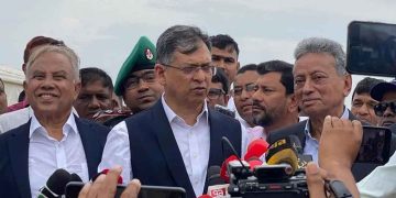 আইনশৃঙ্খলার উন্নতি না হওয়া পর্যন্ত নতুন বিনিয়োগ আকর্ষণ সম্ভব নয়: স্বরাষ্ট্রমন্ত্রী
