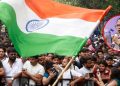 আন্দোলনরত শিক্ষার্থীদের পাশে দাঁড়াতে সোমবার দিল্লি যাচ্ছেন মমতা