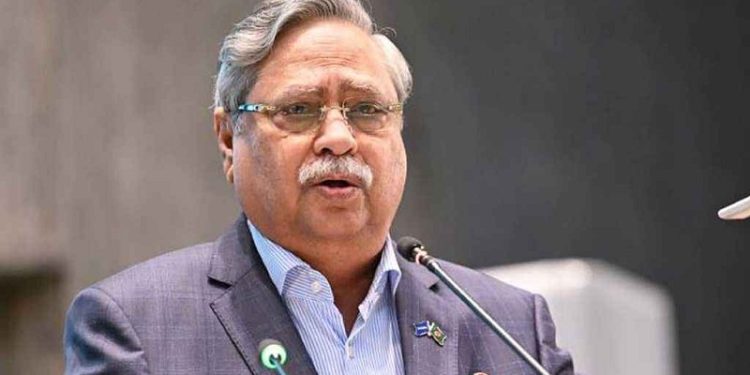 ‘সশস্ত্র বাহিনীকে আধুনিক চতুর্মাত্রিক বাহিনী হিসেবে গড়ে তুলতে সরকার বদ্ধপরিকর’