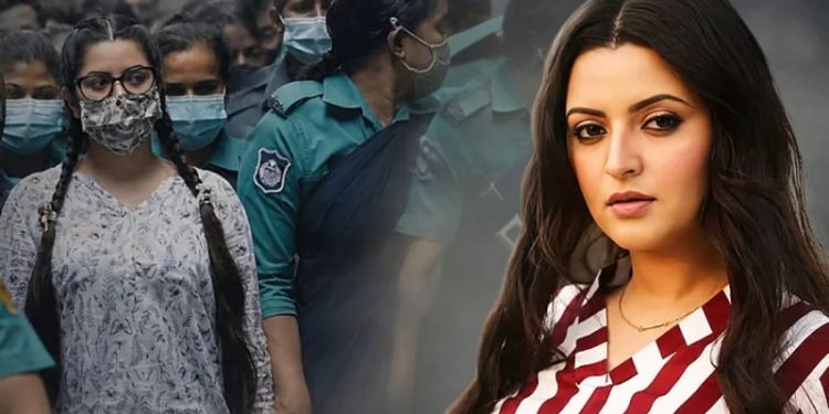 ‘যে সম্মান আমি হারিয়েছি, রাষ্ট্র কি তার দায় নেবে?’