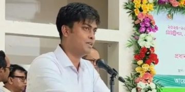 ৩ মিনিটের বক্তব্যে বাণিজ্যমন্ত্রীকে ৮৬ বার ‘স্যার’ বললেন কৃষি কর্মকর্তা