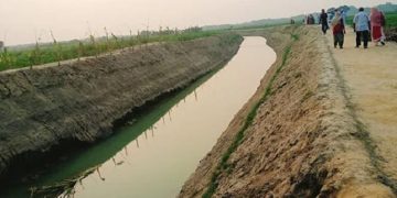 খাল খনন শেষে রাষ্ট্রীয় কোষাগারে ফেরত দেওয়া হলো ২২ লাখ টাকা
