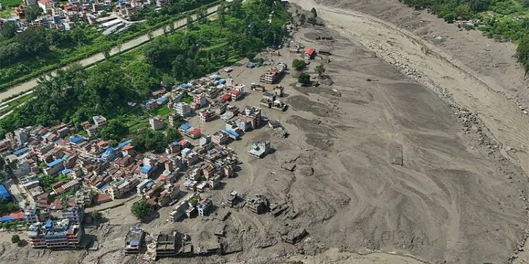 নেপালে ভয়াবহ পাহাড়ি ঢলে নিহত বেড়ে ১৬০