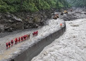 তিব্বতে নতুন করে বাঁধে ভাঙ্গন, উদ্ধার অভিযান স্থগিত করল নেপাল ও চীন