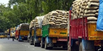 ভারতের সাড়ে ১১ হাজার টন চাল ফেরত পাঠাচ্ছে বাংলাদেশ