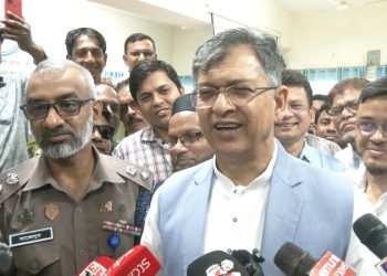 বিদেশ থেকে চিৎকার করলেও গুরুত্ব দিচ্ছি না: স্বরাষ্ট্রমন্ত্রী