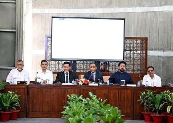 রাষ্ট্রপতি নির্বাচনে দলের বাইরে কাউকে ভোট দিলে সংসদ সদস্য পদ বাতিল