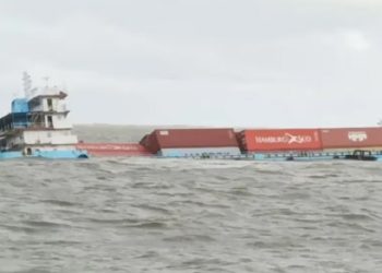ওড়িশা উপকূলে বাংলাদেশিসহ ২৪ নাবিক নিয়ে কার্গো জাহাজডুবি