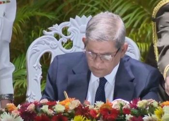 দেশের ২৩তম রাষ্ট্রপতি হিসেবে শপথ নিলেন মির্জা ফখরুল ইসলাম আলমগীর