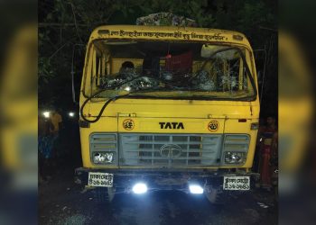 খুলনায় সড়ক দুর্ঘটনায় একই পরিবারের ৩ জন নিহত