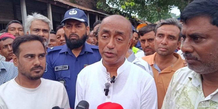 ‘মজুদদারির সর্বোচ্চ শাস্তি মৃত্যুদণ্ড, তাই ভেবে মজুদ করবেন’