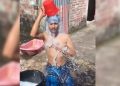 প্রেমিকের বাড়িতে অনশনে স্ত্রী, দুধ দিয়ে গোসল করে সম্পর্কের ইতি টানলেন স্বামী