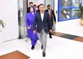 জাতিসংঘ অধিবেশনে যোগ দিতে যুক্তরাষ্ট্রের পথে প্রধানমন্ত্রী