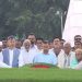 জিয়াউর রহমান ও খালেদা জিয়ার সমাধিতে প্রধানমন্ত্রীর শ্রদ্ধা