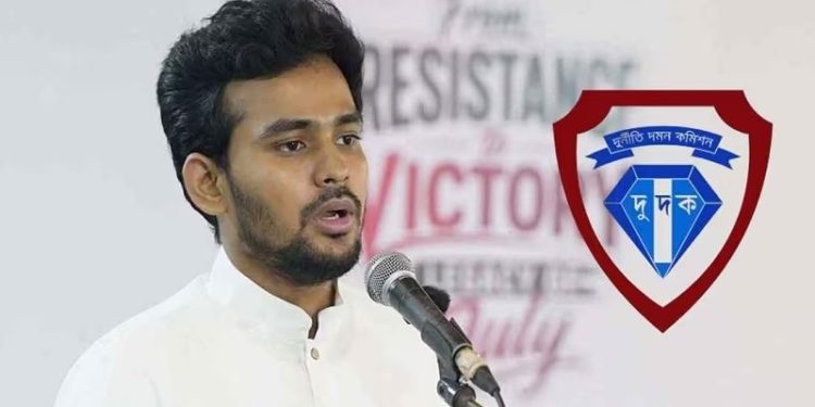 আসিফ মাহমুদের দায়িত্বকালে নিয়োগ-বদলির নথি চেয়েছে দুদক