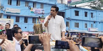 আ. লীগ দেশের অর্থনীতির কোমর ভেঙে দিয়ে গেছে: তথ্যমন্ত্রী