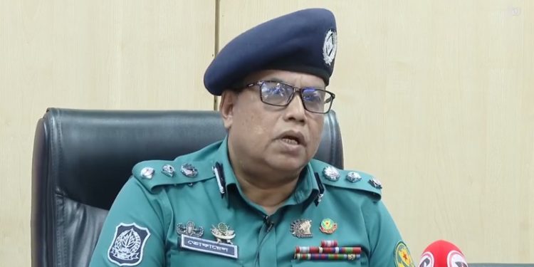 নাসীরুদ্দীন পাটওয়ারীকে জিজ্ঞাসাবাদ করা উচিত: ডিএমপি