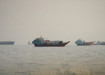 শত্রুর কথায় কিছু যায় আসে না, হরমুজ পুরোপুরি আমাদের নিয়ন্ত্রণে: ইরান