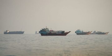 শত্রুর কথায় কিছু যায় আসে না, হরমুজ পুরোপুরি আমাদের নিয়ন্ত্রণে: ইরান