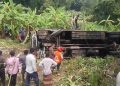 গোপালগঞ্জে যাত্রীবাহী বাস খাদে পড়ে নিহত ৩, আহত ৩০