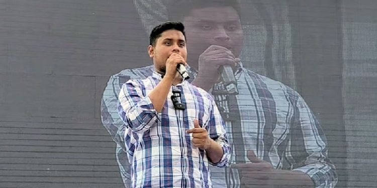 আপনার ভিক্ষাই হয়তো একজনকে চাঁদাবাজি থেকে দূরে রাখবে: হাসনাত আবদুল্লাহ