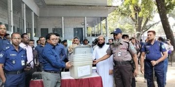 রাত পোহালেই ঠাকুরগাঁওয়ে ভোট, ১৮৫ কেন্দ্রে যাচ্ছে ব্যালট পেপার