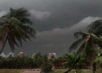 রাতের মধ্যে দেশের ১১ অঞ্চলে ঝড়ো হাওয়াসহ বৃষ্টির আভাস