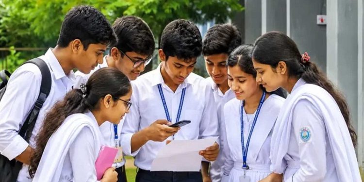 একাদশে ভর্তি নিয়ে শিক্ষা বোর্ডের নতুন নির্দেশনা