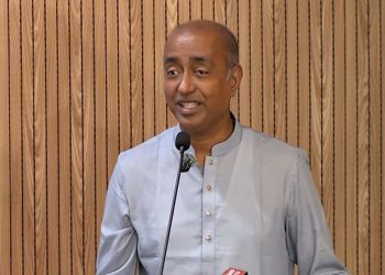 প্রবাসীদের জন্য বিশেষ আদালত গঠনের পরিকল্পনা সরকারের: আইনমন্ত্রী