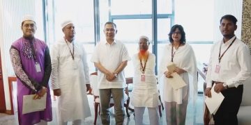 ‘দেশ গঠনে আপনাদের মতো মানুষের প্রয়োজন’, অনুপ্রেরণাদায়ী ৩ ব্যক্তিকে প্রধানমন্ত্রী